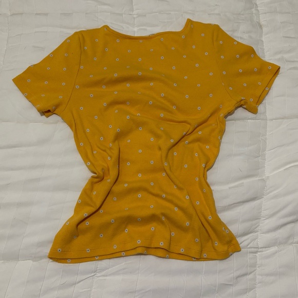 Levi Mustard Yellow Daisy Print Ribbed Top - Picture 2 of 5